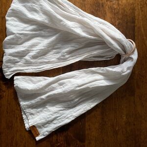 WildBird White Fabric with Brown Tag